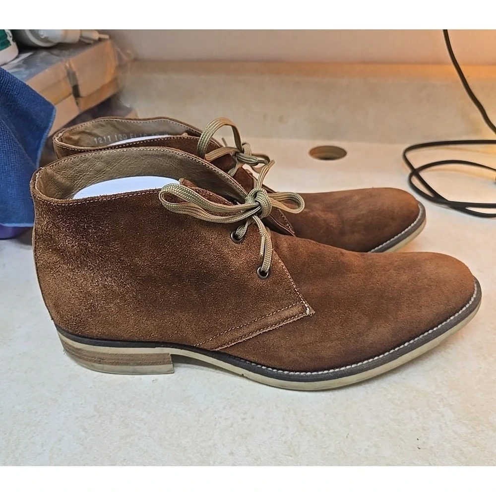 Donald Pliner oxford chukka shipping